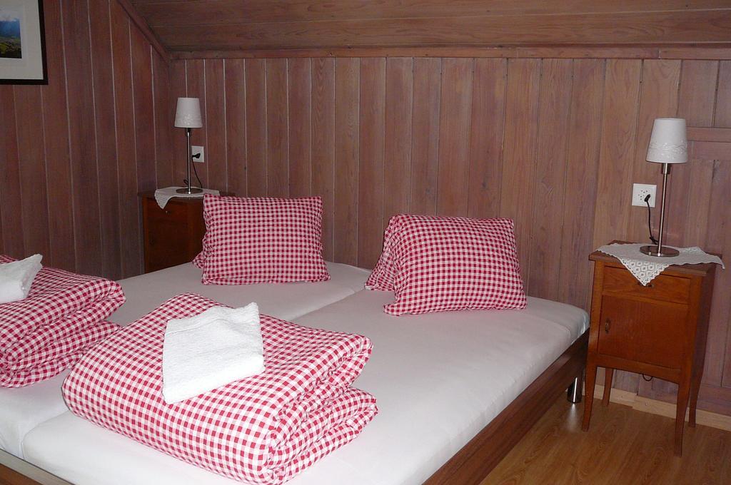 Gaestehaus Schaefli Intschi Camera foto