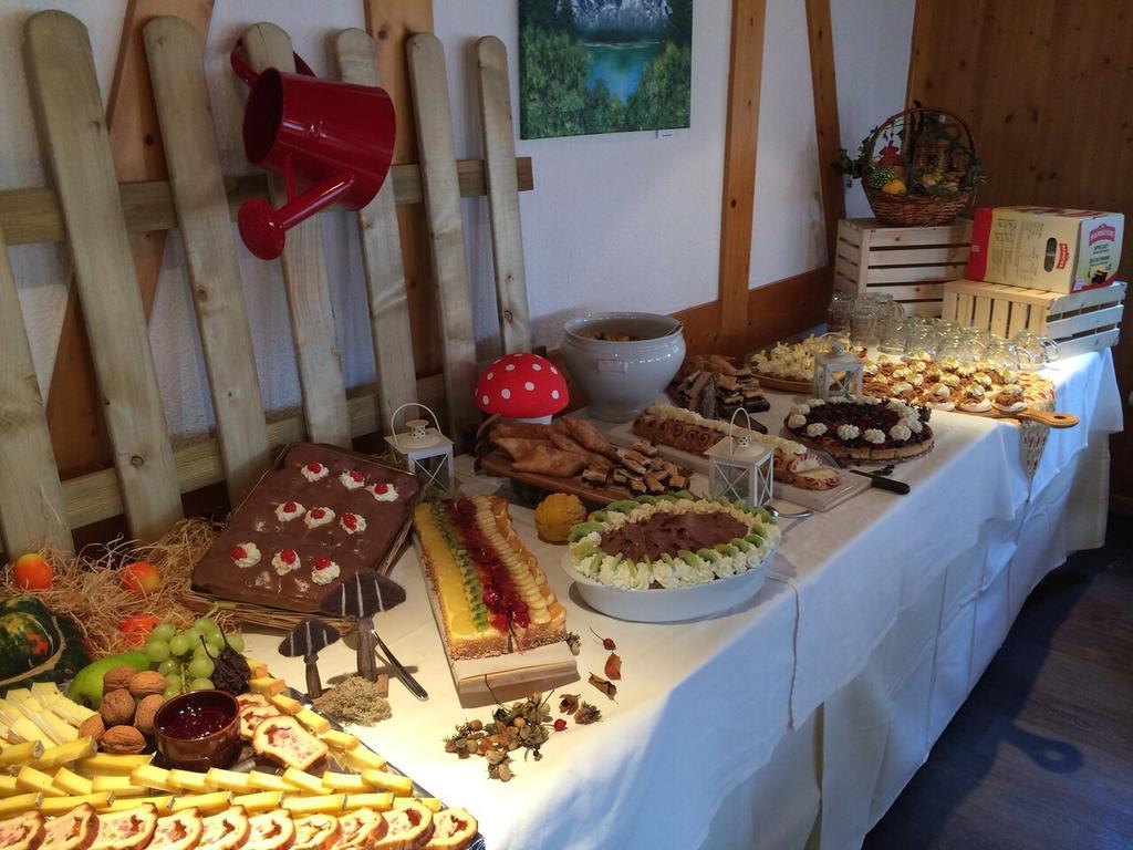 Gaestehaus Schaefli Intschi Esterno foto